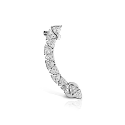 White gold ear climber featuring a series of diamond trillion cut stones arranged in a curved design.
