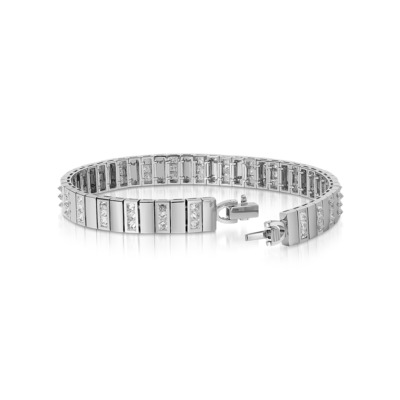 White gold bangle featuring alternating rectangular and round diamond accents in a sleek design.