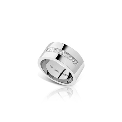 White gold band ring featuring a single row of diamonds set in a channel design.