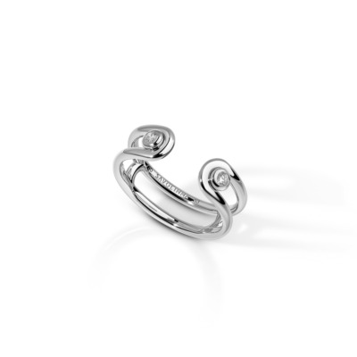 Savolinna Jewelry Forme Arc Ring Slim Model in polished silver featuring two curved bands with diamond accents